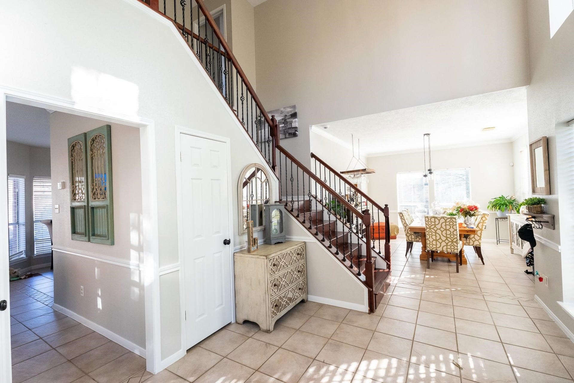 1209 Twin Oaks Street, Friendswood, TX 77546 1209 Twin Oaks Street, Friendswood, TX 77546