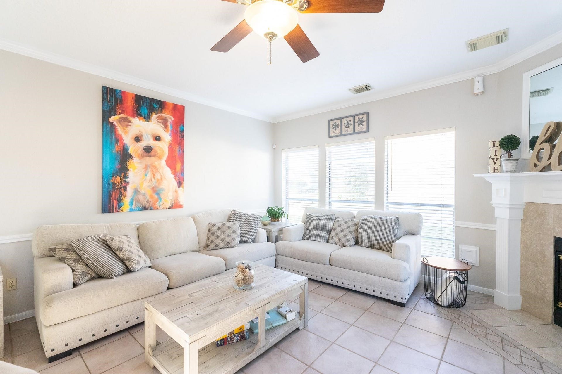 1209 Twin Oaks Street, Friendswood, TX 77546 1209 Twin Oaks Street, Friendswood, TX 77546