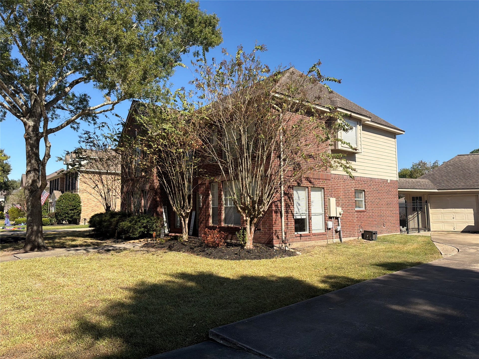 1209 Twin Oaks Street, Friendswood, TX 77546 1209 Twin Oaks Street, Friendswood, TX 77546
