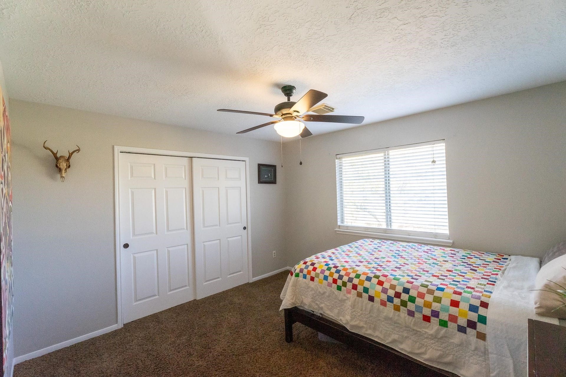 1209 Twin Oaks Street, Friendswood, TX 77546 1209 Twin Oaks Street, Friendswood, TX 77546