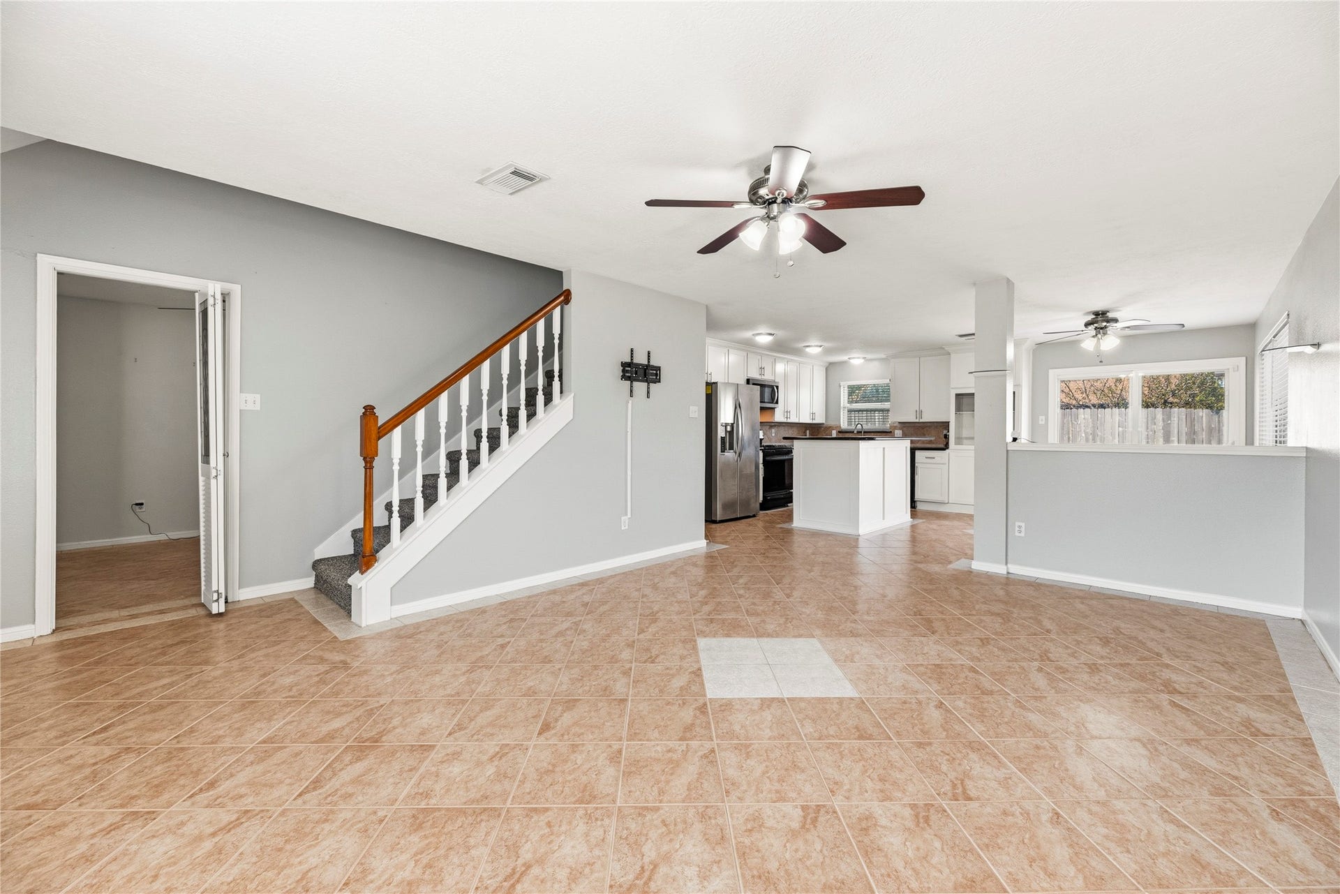 18502 Bridoon Drive, Cypress, TX 77433 Nice open living spaces.