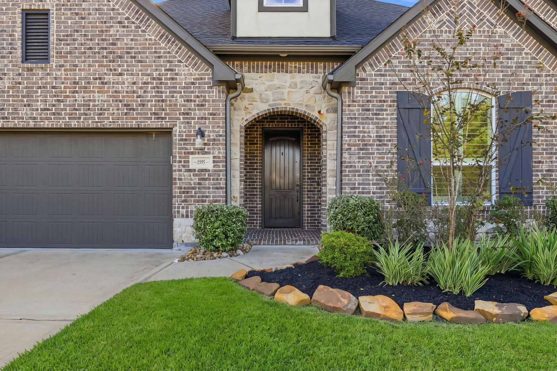 5595 Fallen Antler Drive, Spring, TX 77386 5595 Fallen Antler Drive, Spring, TX 77386