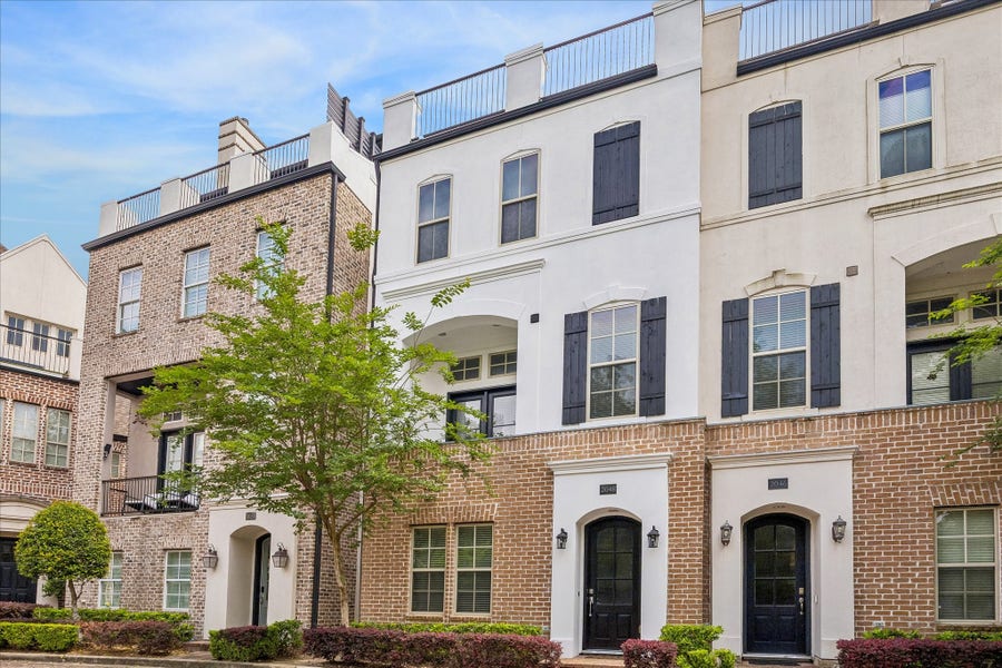 Property photo for 2048 Fannin Station S, Houston, TX