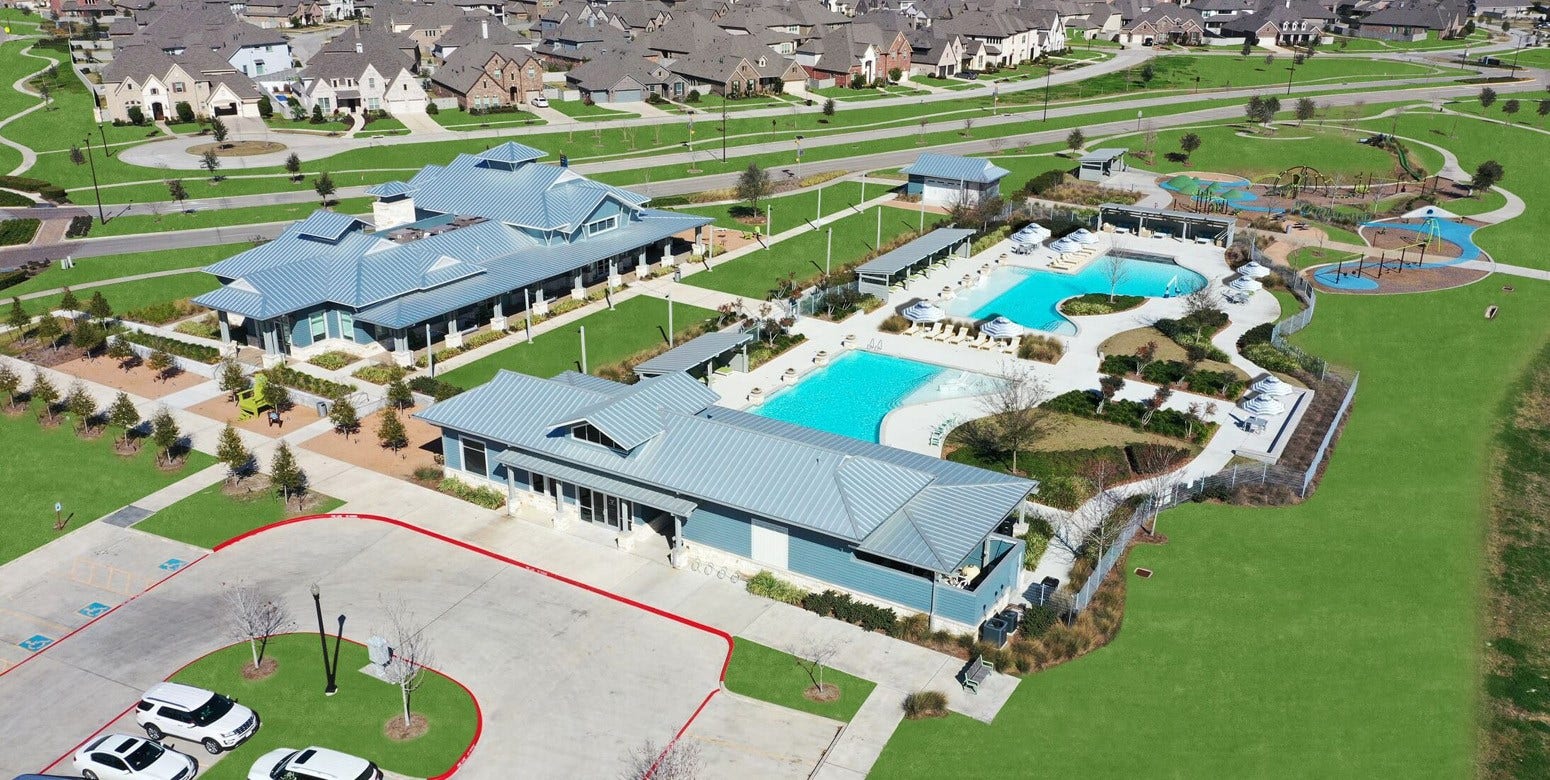 TWO Resort Style Pool - Open all year round! Pool day doesnt have to wait for summer.