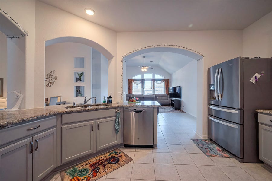 Property photo for 5819 Southern Rose Lane, Rosenberg, TX