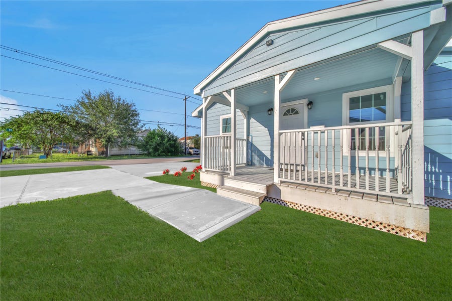 Property photo for 2221 Grover Avenue, Galveston, TX