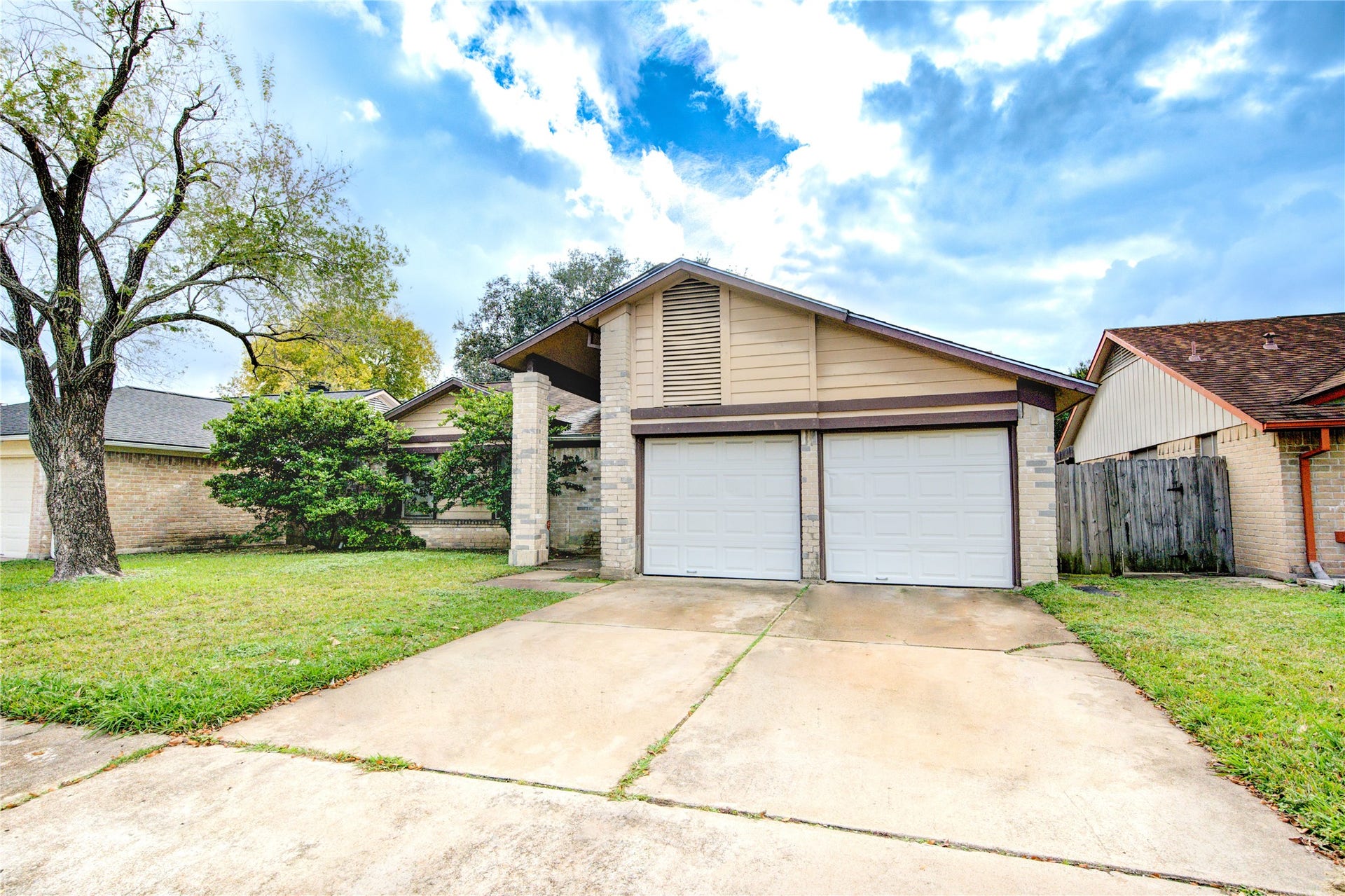 12023 Plumbrook Drive, Houston, TX 77099