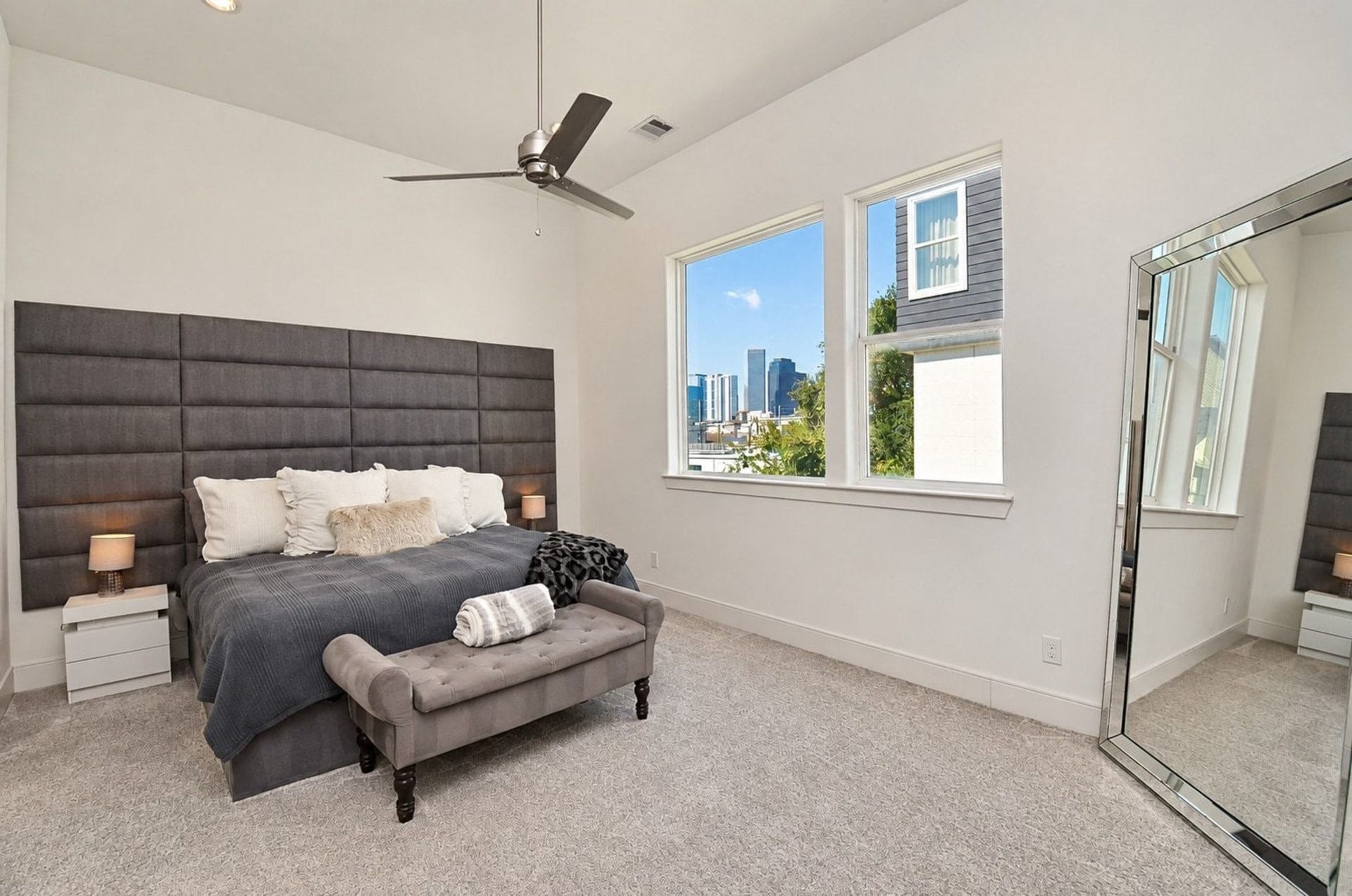 2414 Canal Street, #A, Houston, TX 77003 Large Primary with a great view.