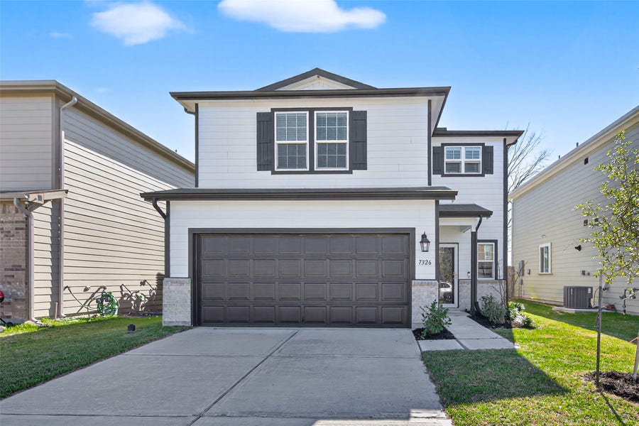 Property photo for 7326 Madison Commons Lane, Houston, TX