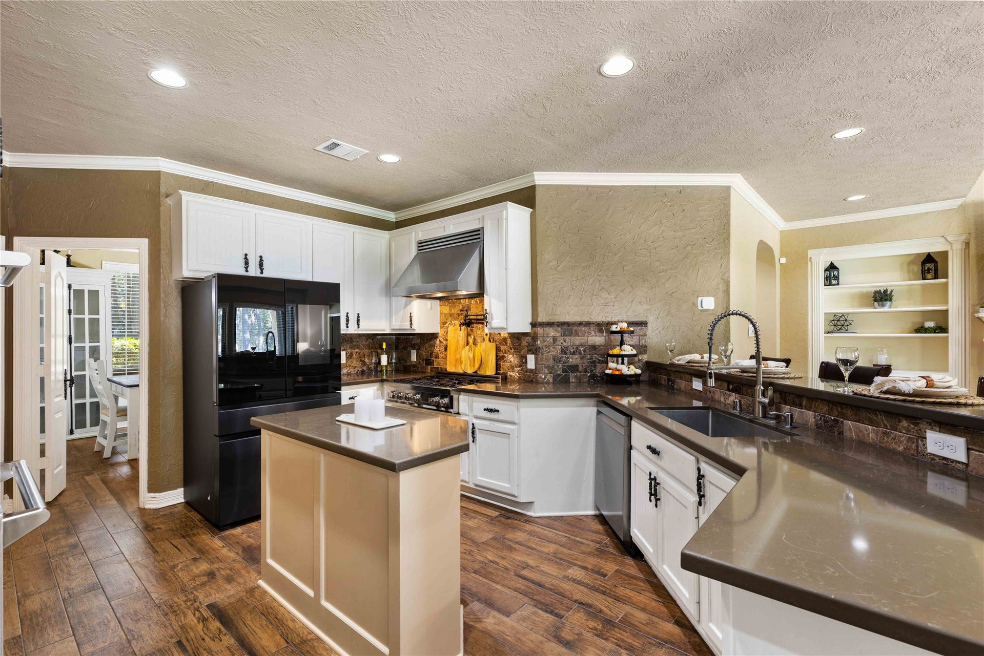 13322 Stonecrest Lane, Conroe, TX 77302
