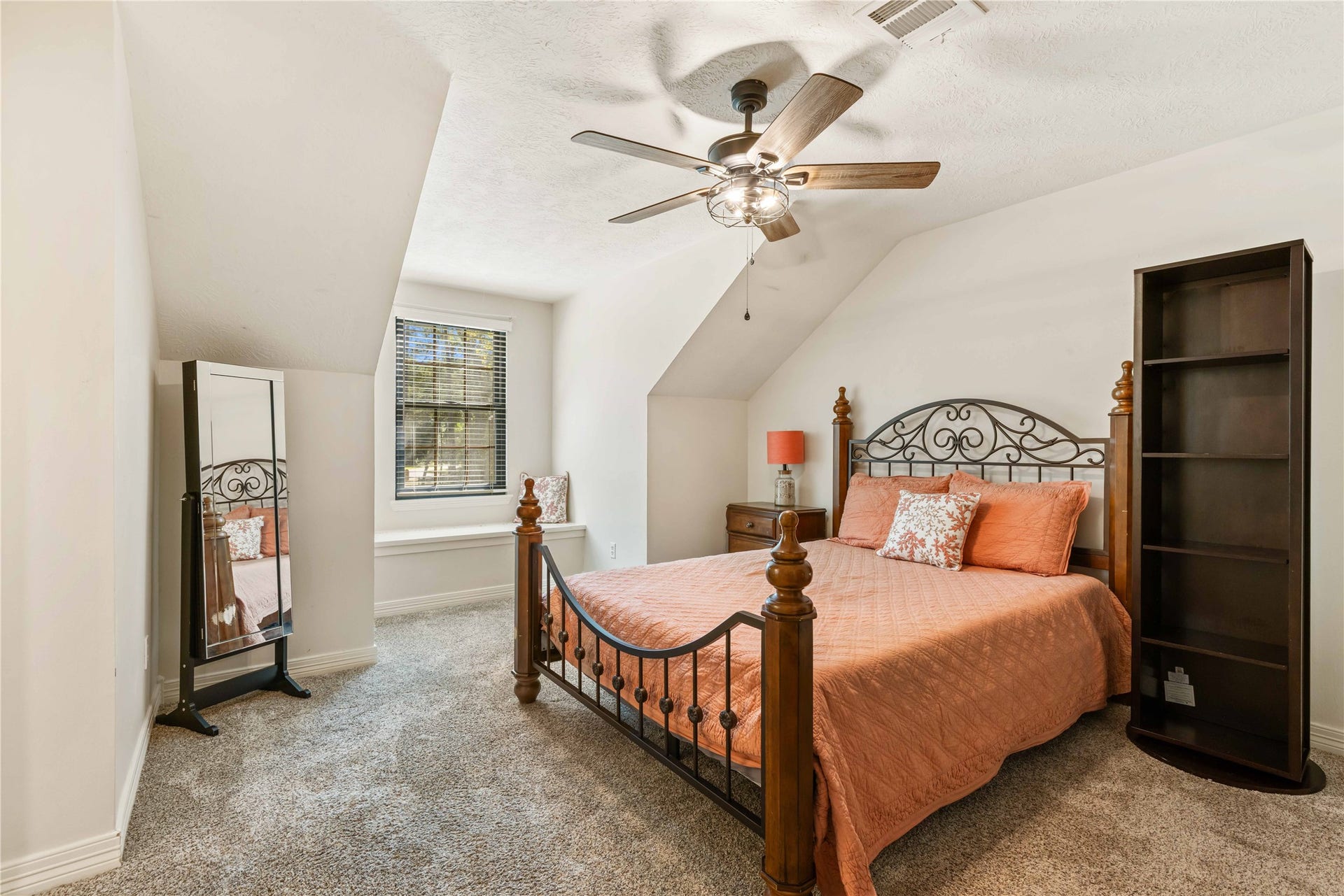 13322 Stonecrest Lane, Conroe, TX 77302