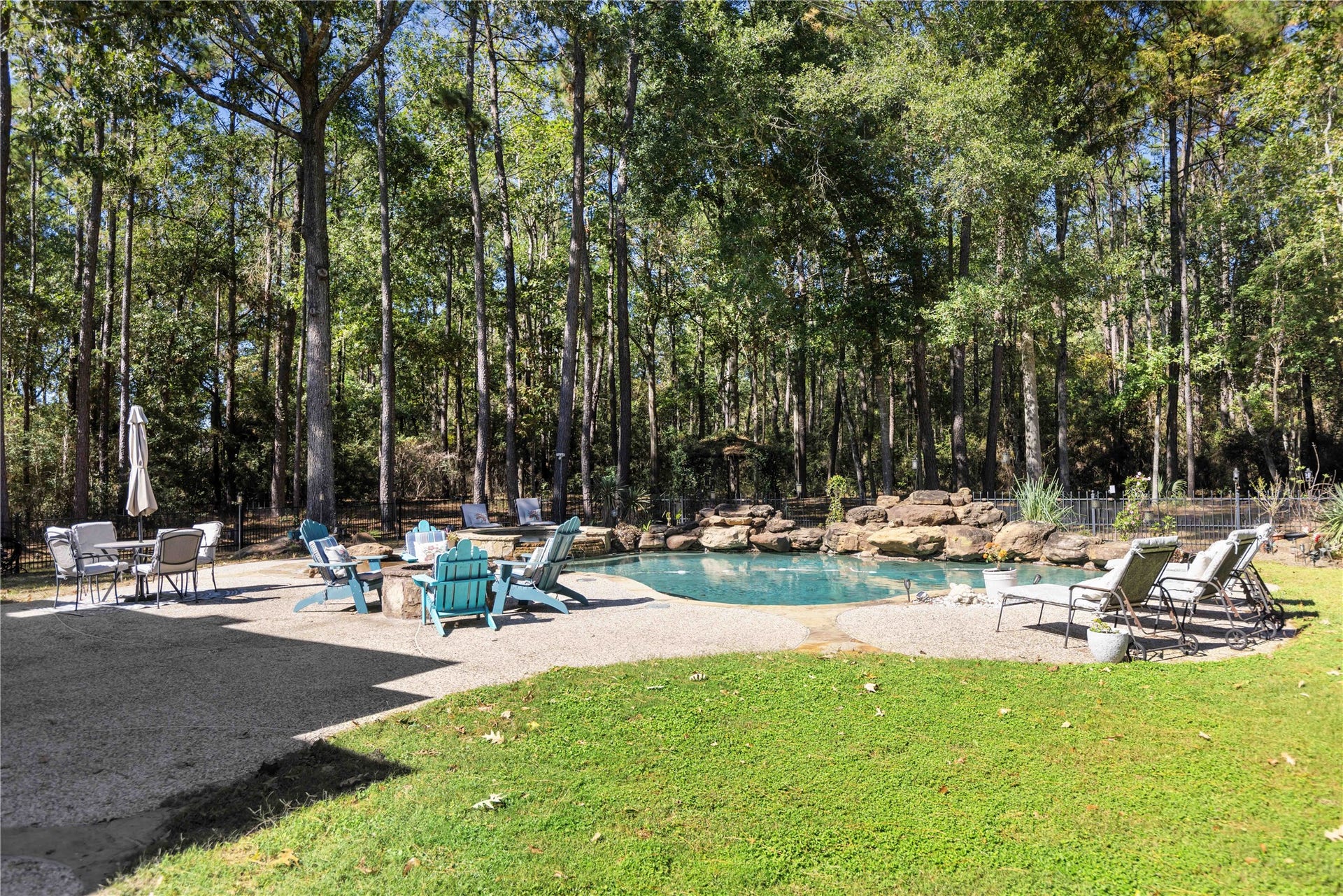 13322 Stonecrest Lane, Conroe, TX 77302