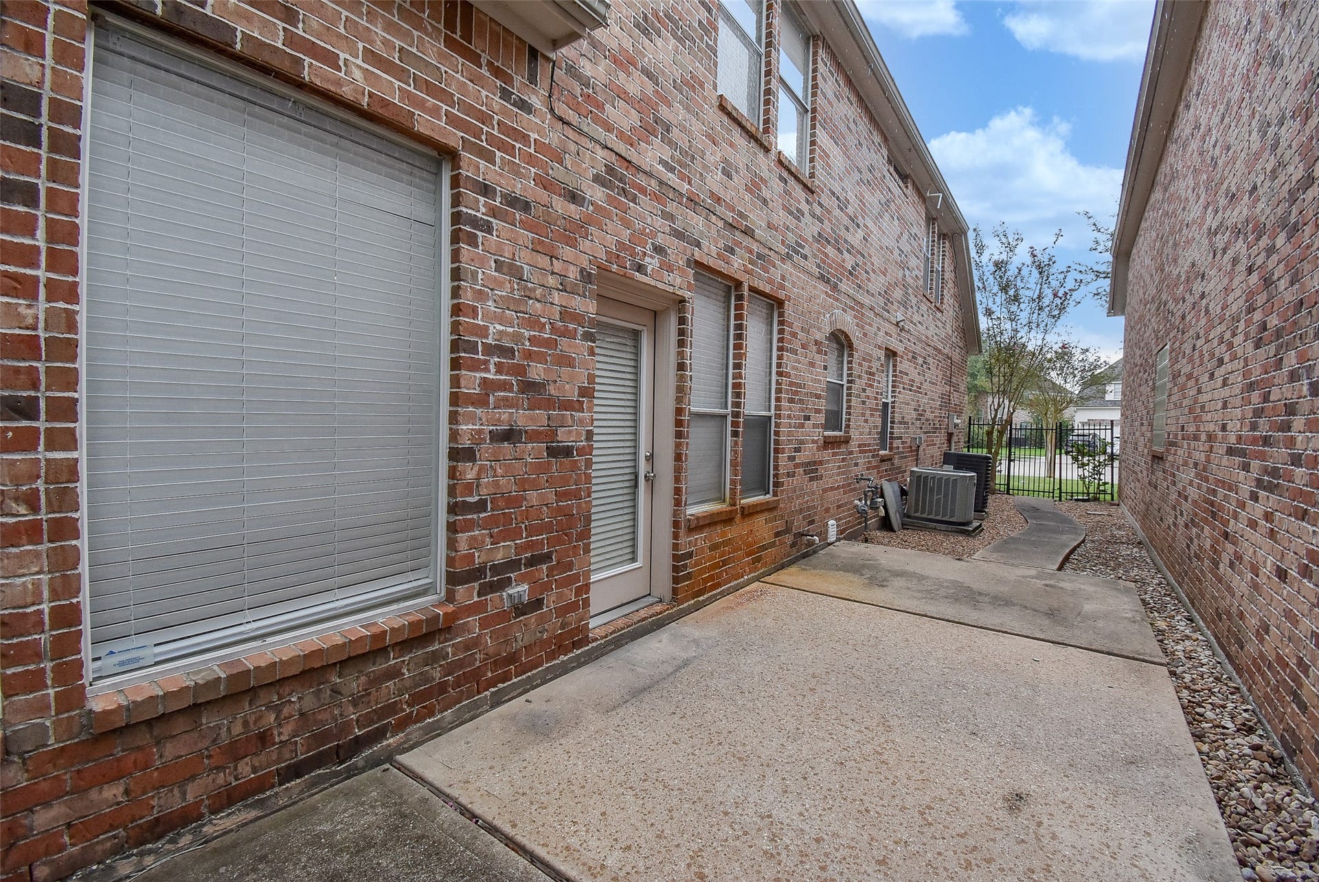 3134 Old Masters Drive, Sugar Land, TX 77479 3134 Old Masters Drive, Sugar Land, TX 77479