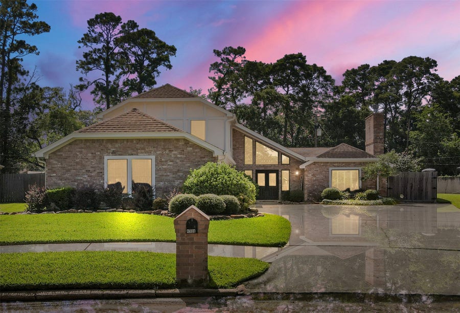 Property photo for 4908 Summer Lane, Baytown, TX