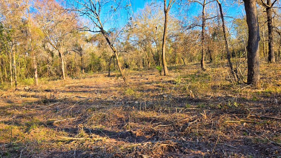 Property photo for 18503 Derrick Road, Navasota, TX