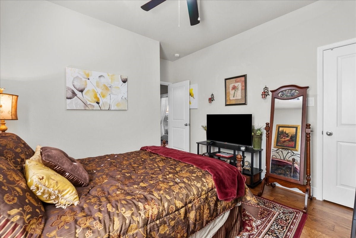 1714 Hartford Mills Lane, League City, TX 77573 Bedroom 4