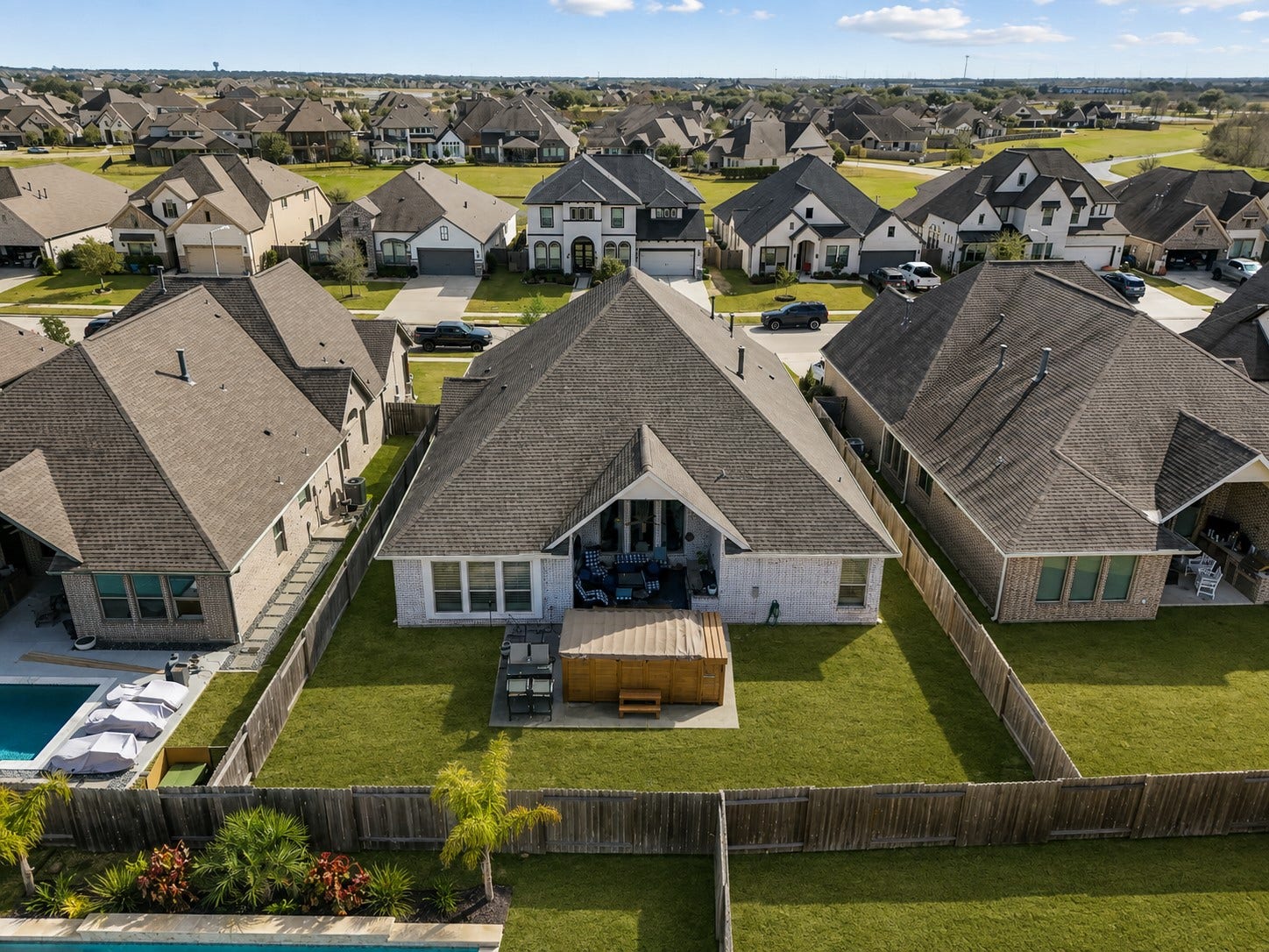 1714 Hartford Mills Lane, League City, TX 77573 Aerial view of the backyard