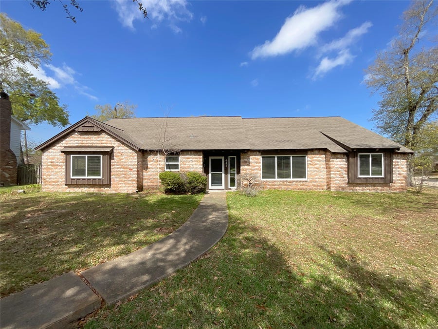 Property photo for 443 Bayou View Drive, El Lago, TX