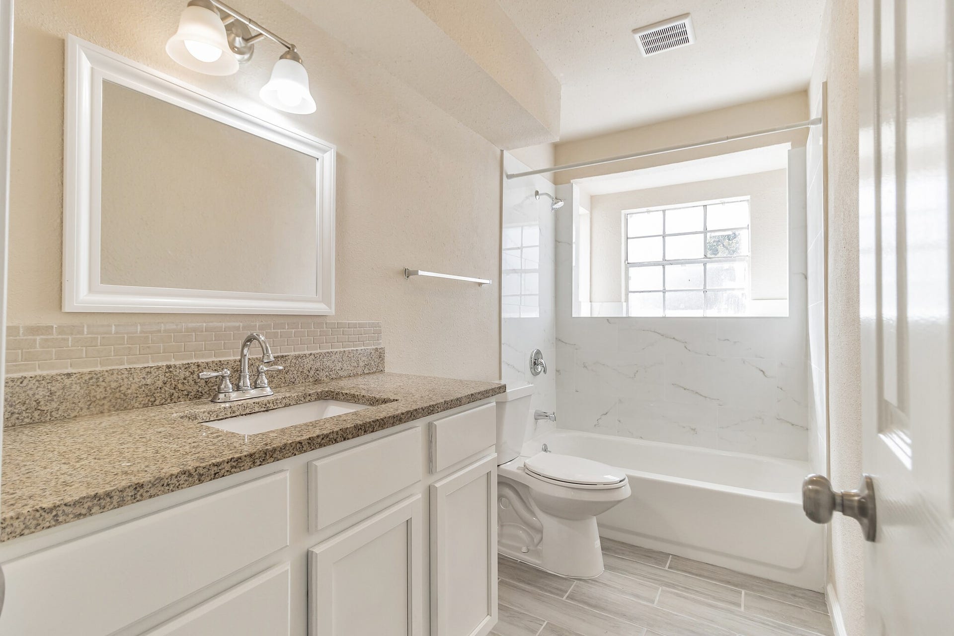 6815 Beachwood Street, #1, Houston, TX 77021 6815 Beachwood Street, #1, Houston, TX 77021