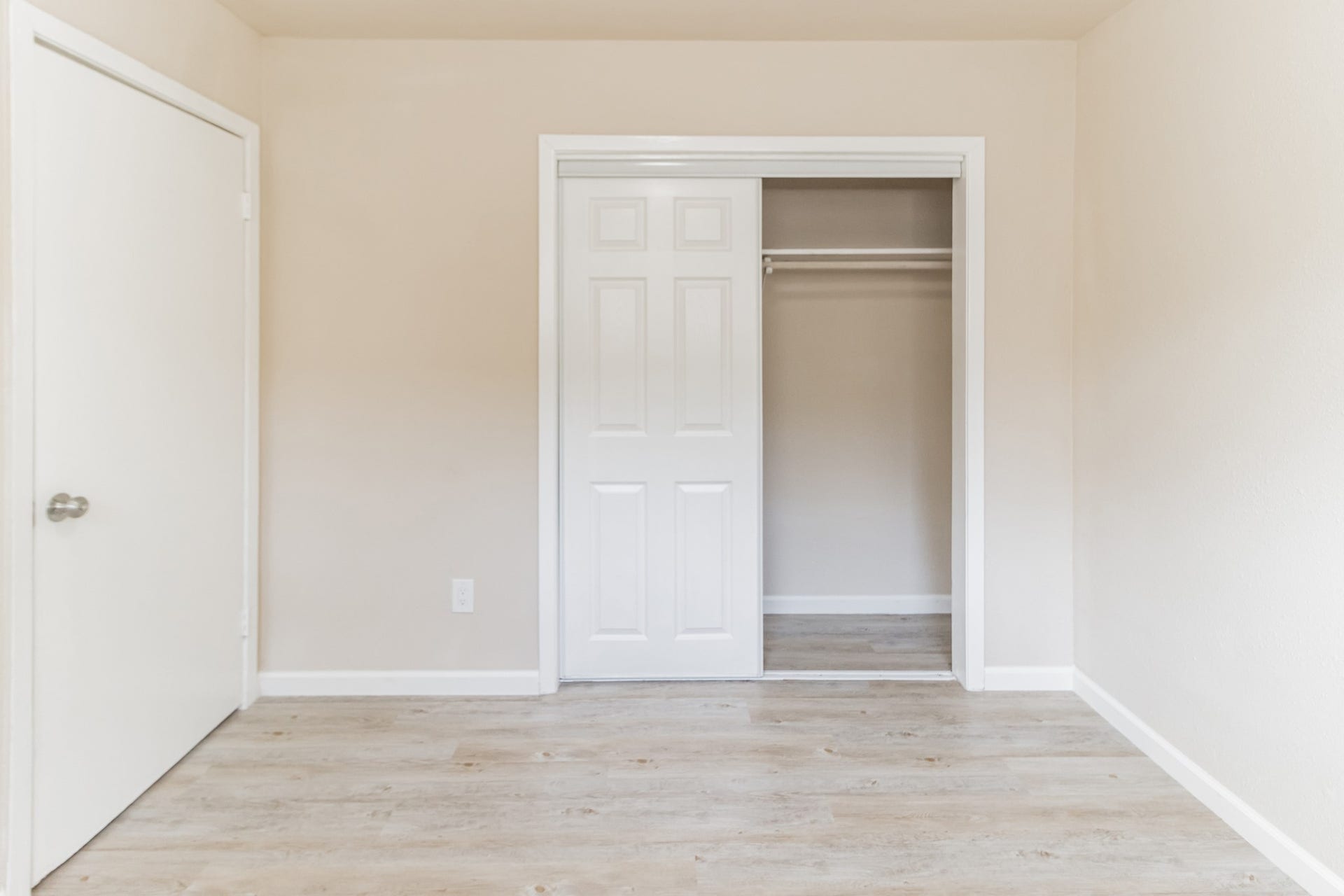 6815 Beachwood Street, #1, Houston, TX 77021 6815 Beachwood Street, #1, Houston, TX 77021