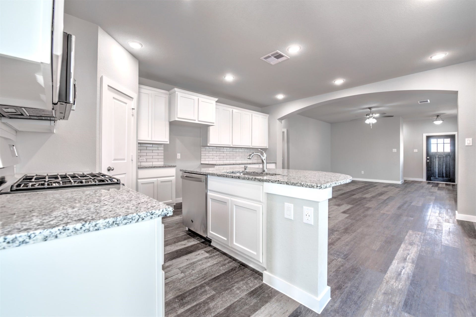 16315 Little Pine Creek Drive, Humble, TX 77346