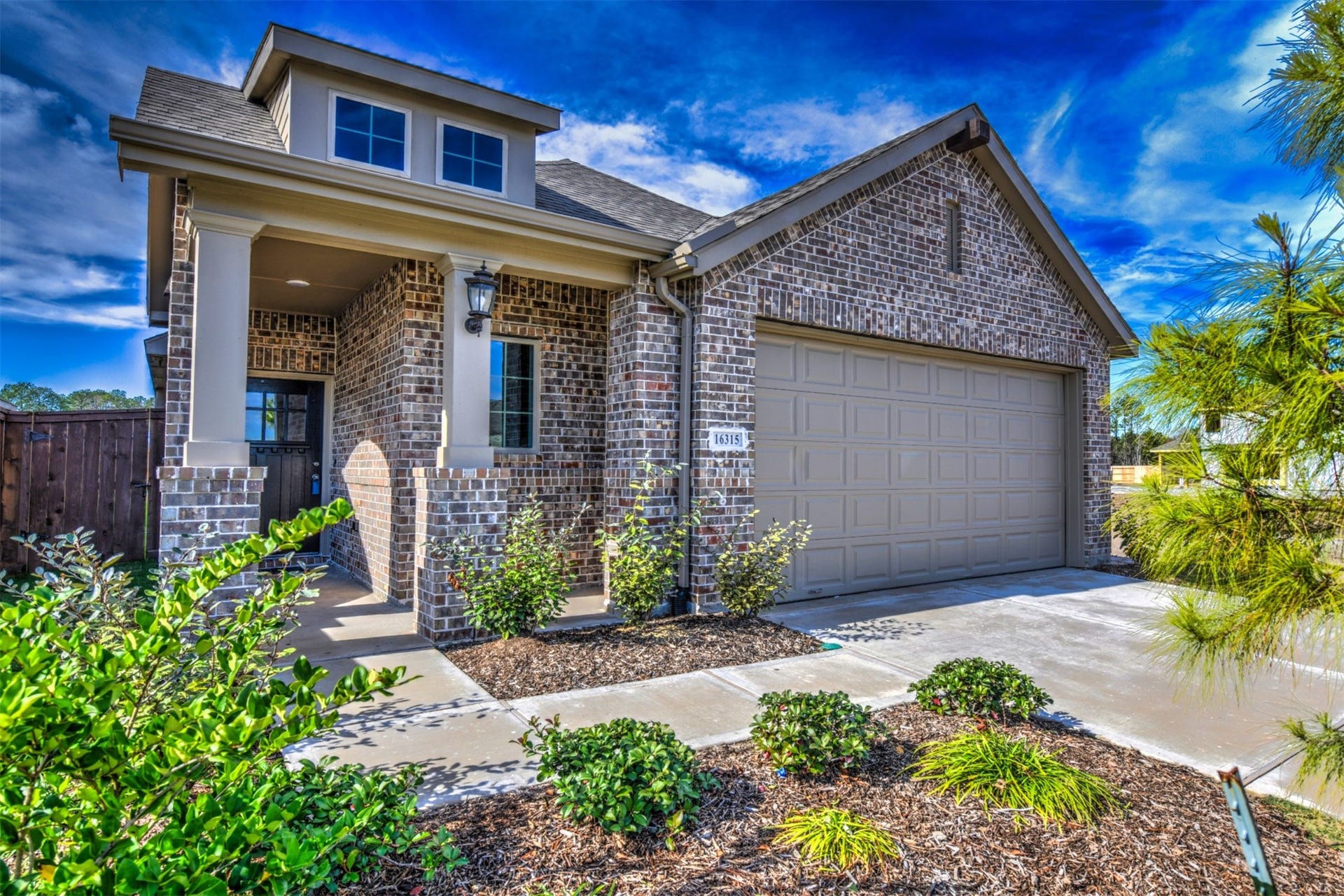 16315 Little Pine Creek Drive, Humble, TX 77346