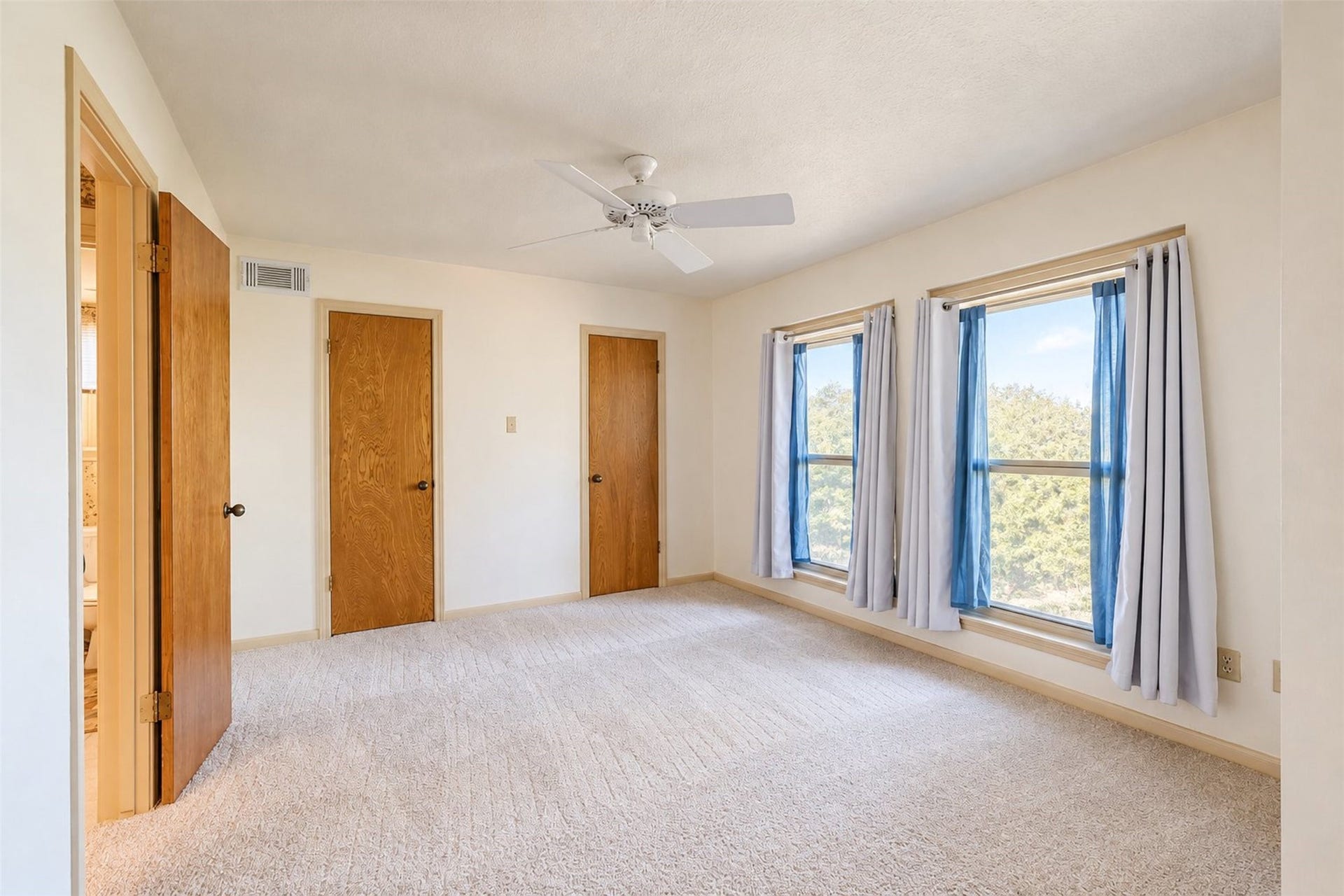 Another secondary bedroom.