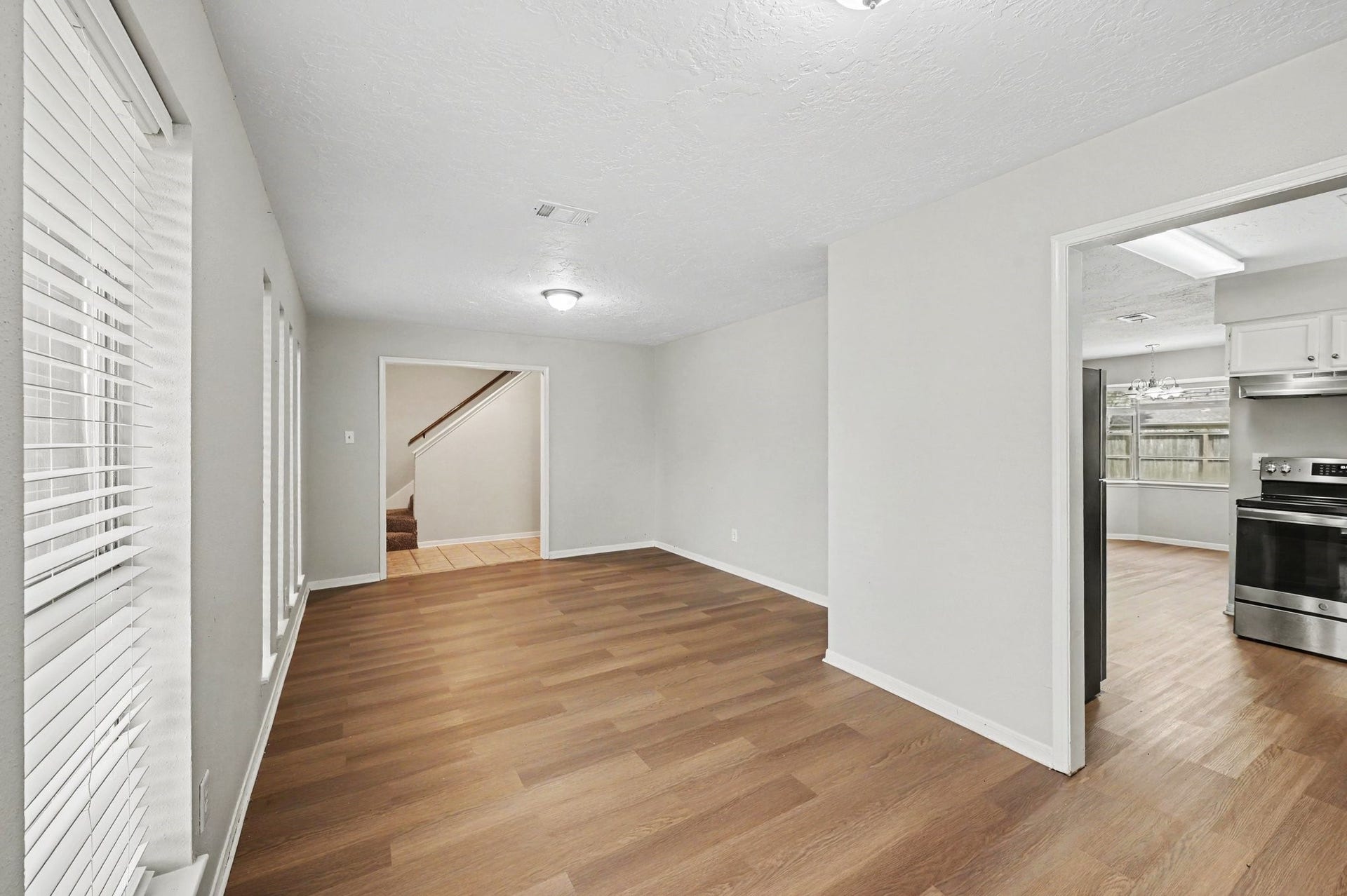 6839 Blue Ridge Drive, Richmond, TX 77469 6839 Blue Ridge Drive, Richmond, TX 77469