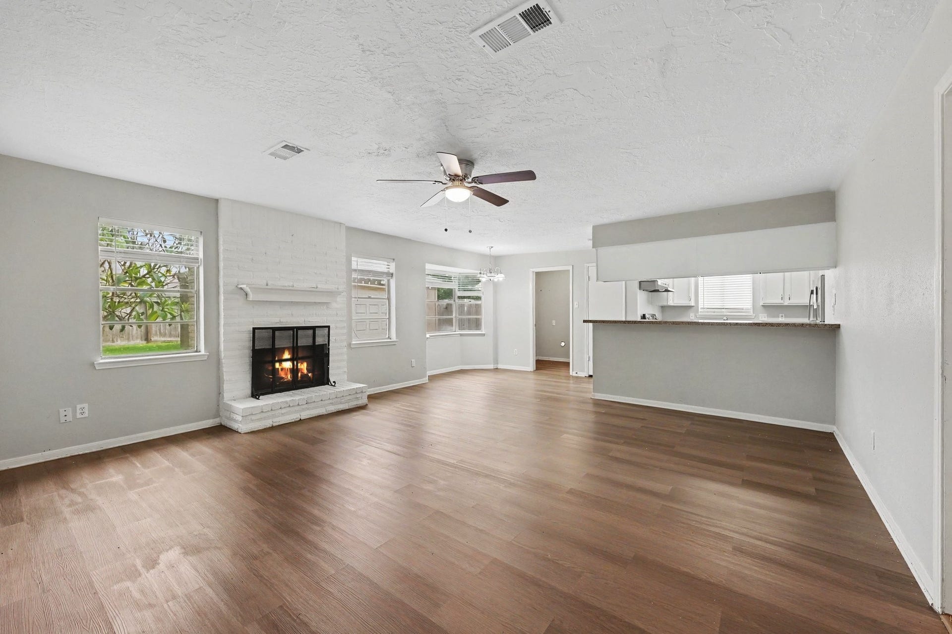 6839 Blue Ridge Drive, Richmond, TX 77469 6839 Blue Ridge Drive, Richmond, TX 77469