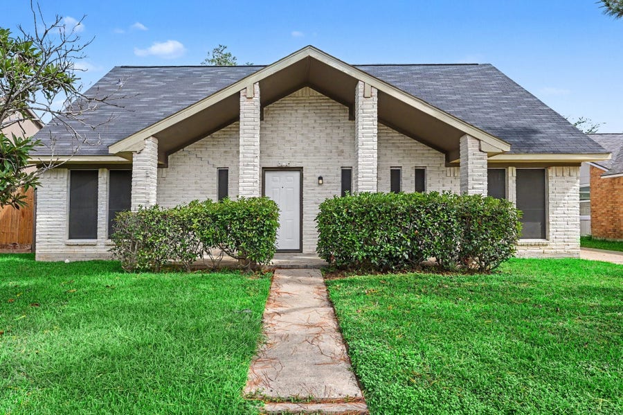Property photo for 6839 Blue Ridge Drive, Richmond, TX