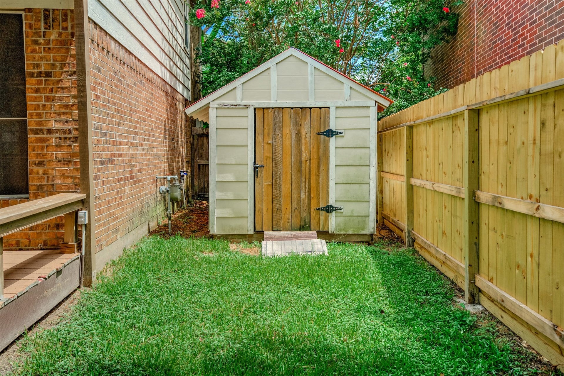 215 SUNSET RIDGE, League City, TX 77573 215 SUNSET RIDGE, League City, TX 77573