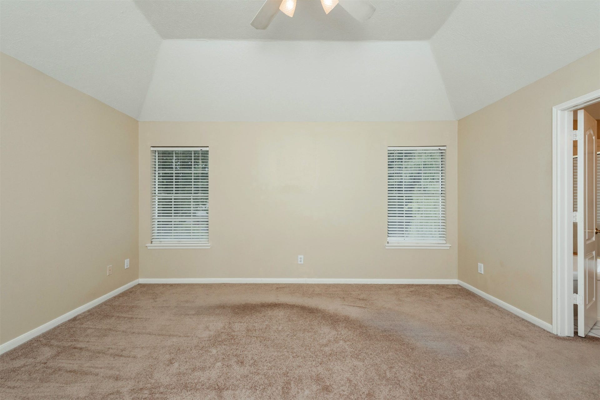 215 SUNSET RIDGE, League City, TX 77573 215 SUNSET RIDGE, League City, TX 77573