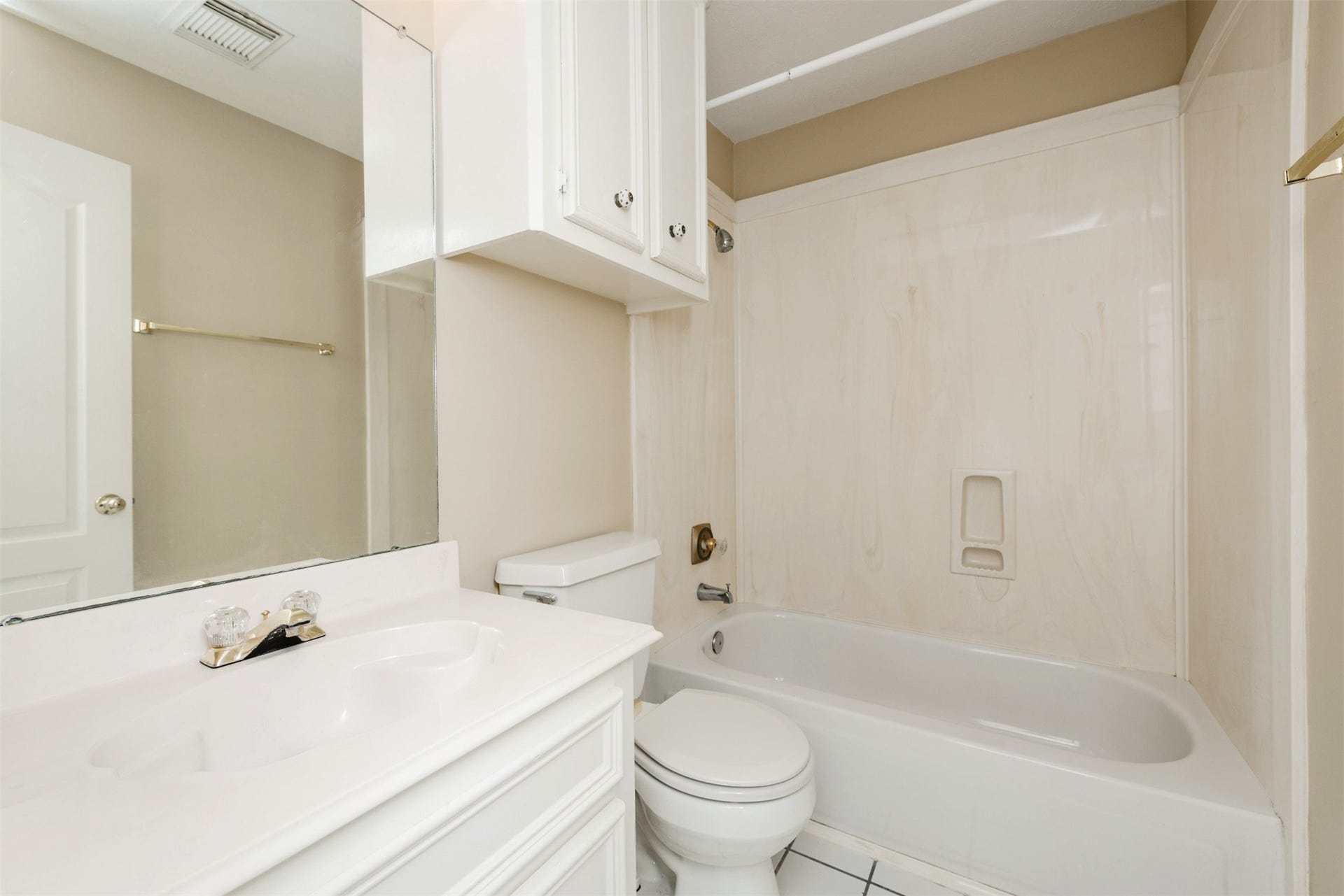 215 SUNSET RIDGE, League City, TX 77573 215 SUNSET RIDGE, League City, TX 77573