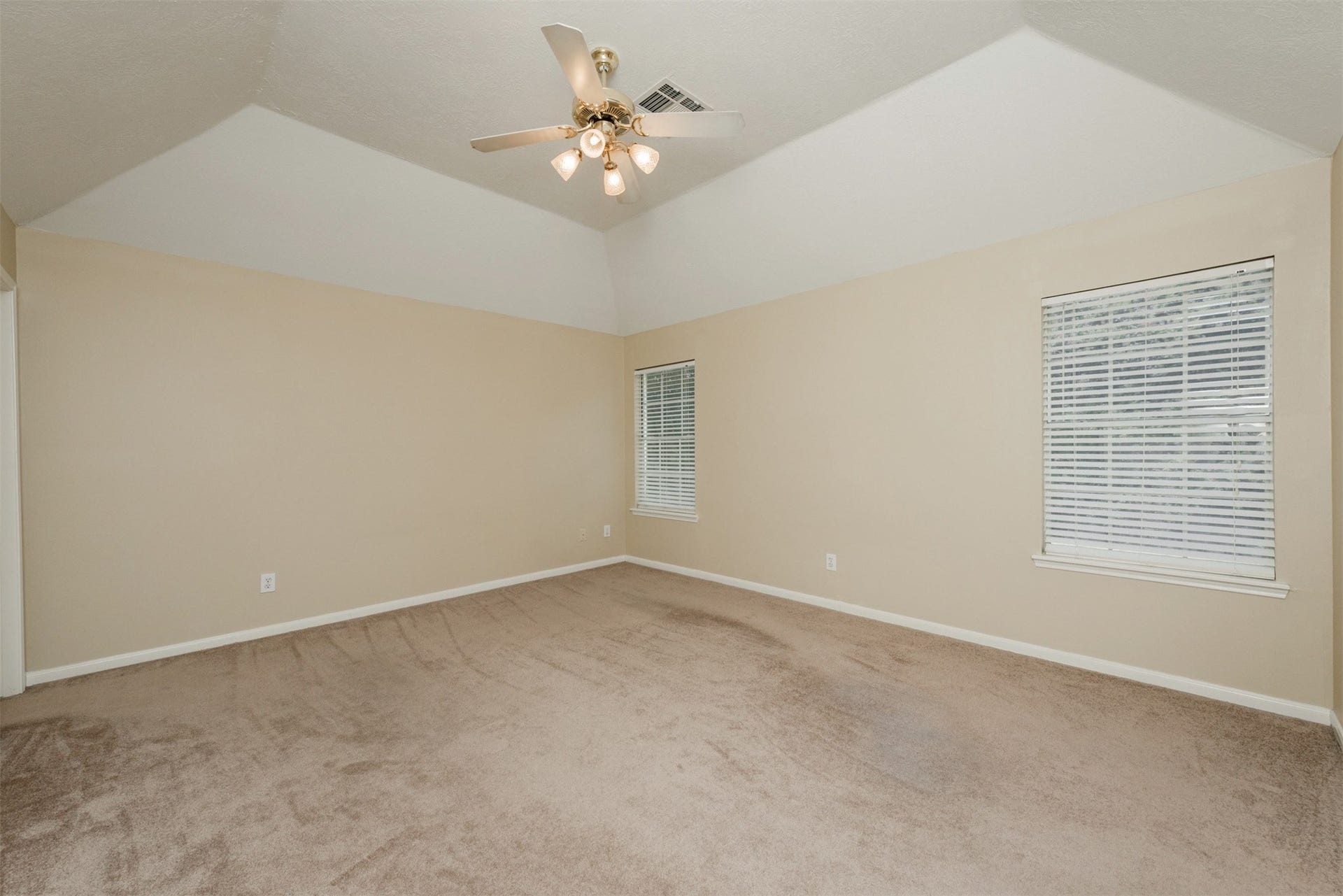 215 SUNSET RIDGE, League City, TX 77573 215 SUNSET RIDGE, League City, TX 77573