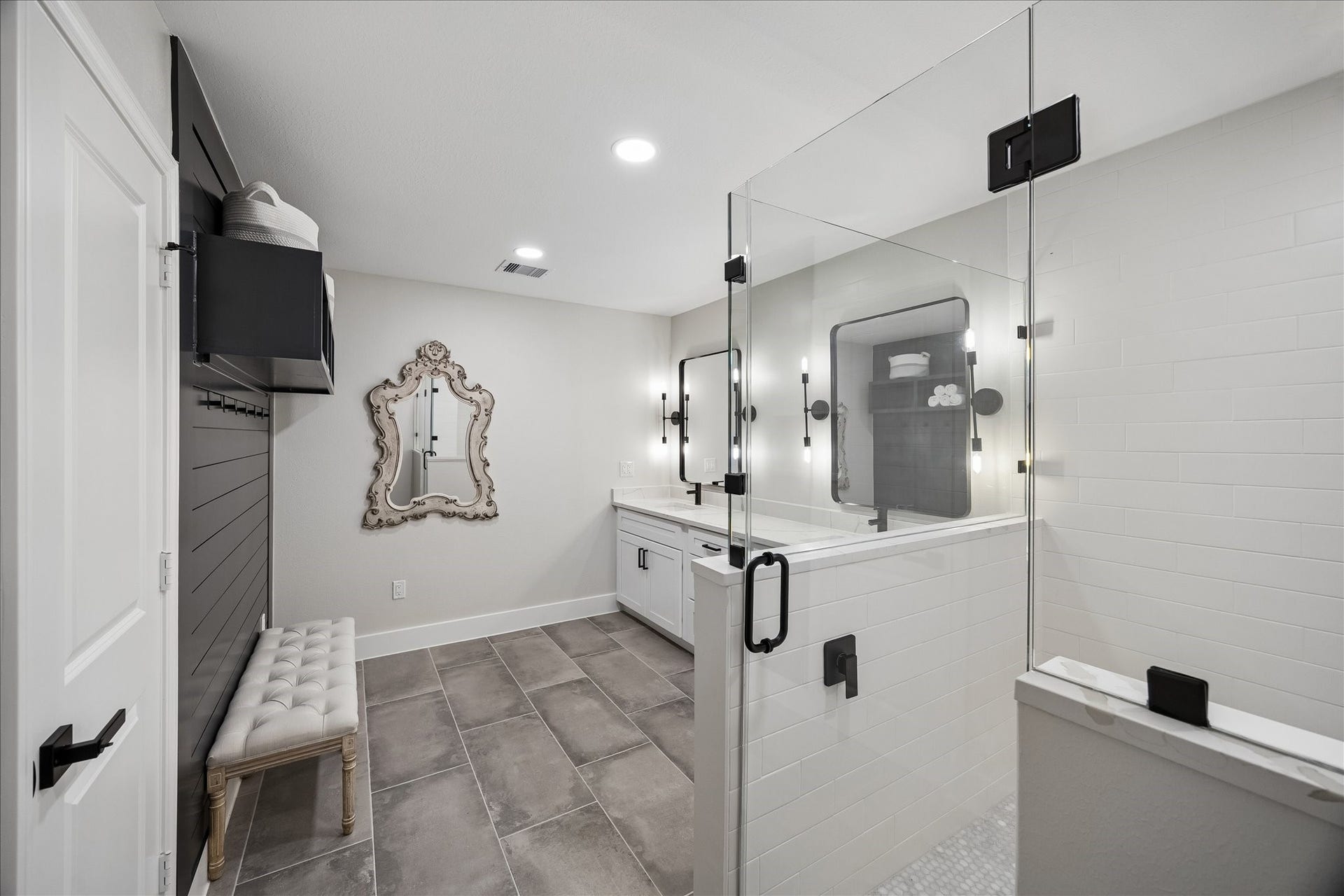 1827 Millwood Drive, Houston, TX 77008 1827 Millwood Drive, Houston, TX 77008