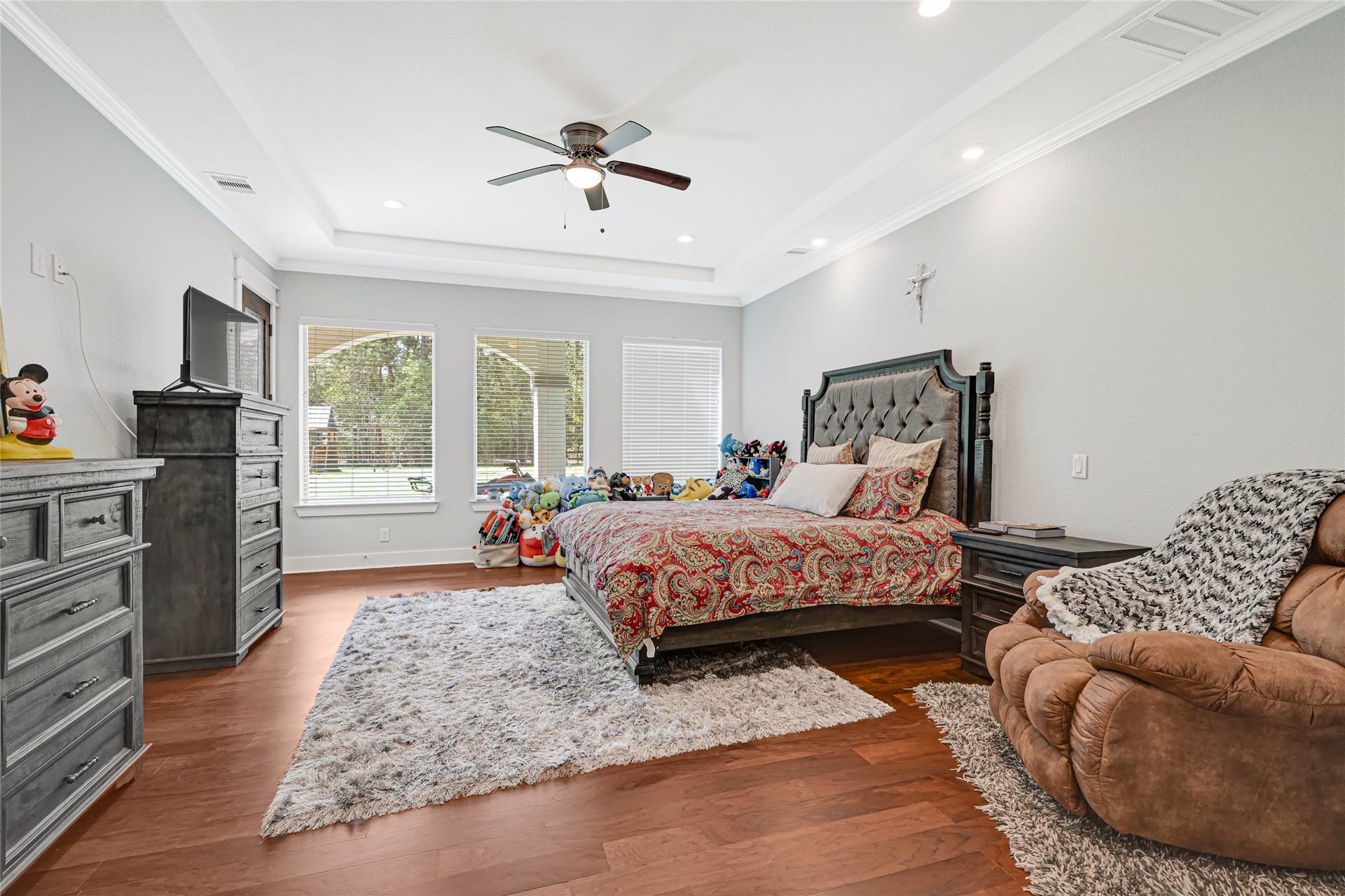 4210 Hidden Winds Drive, Spring, TX 77386 An alternate bedroom view highlights generous space for a bed and additional seating.