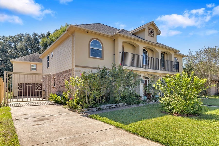 Property photo for 16017 Congo Lane NW, Jersey Village, TX