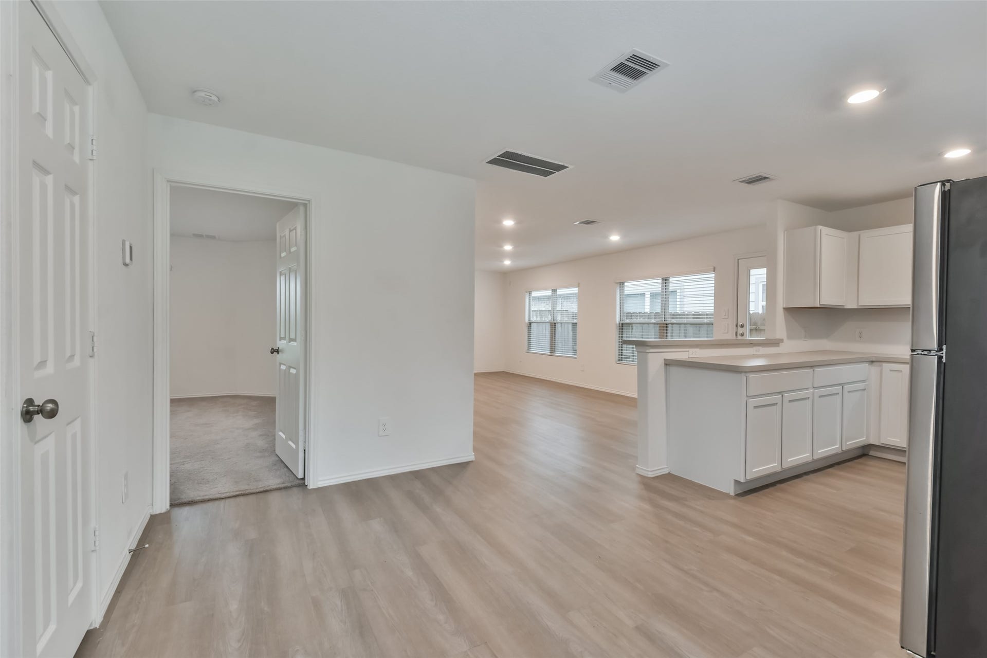 3707 Solanum Drive, Conroe, TX 77301 3707 Solanum Drive, Conroe, TX 77301