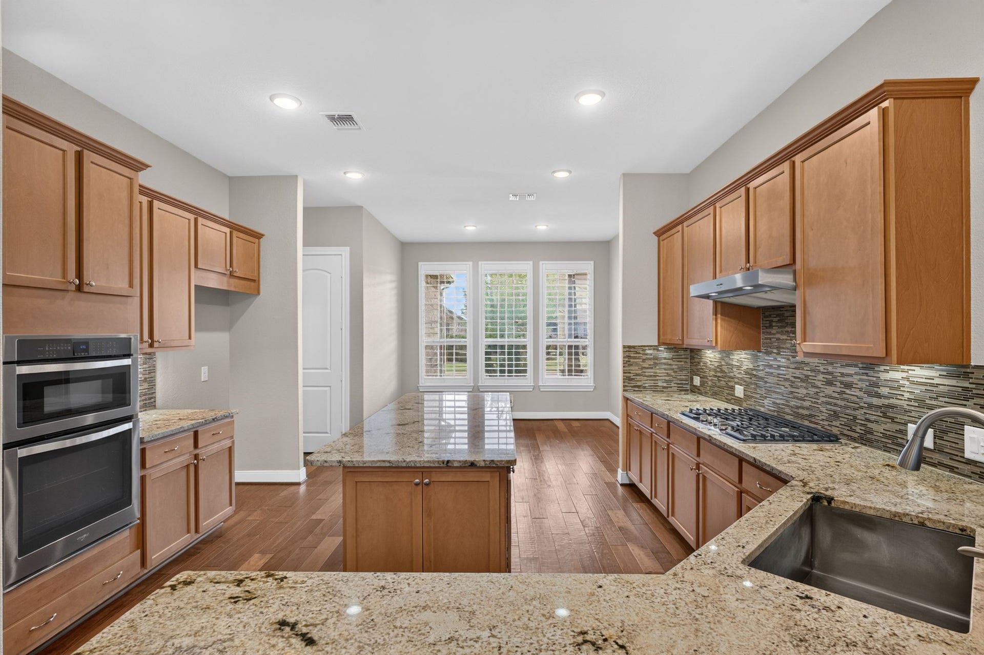 230 Kimblewick Way, The Woodlands, TX 77382 230 Kimblewick Way, The Woodlands, TX 77382