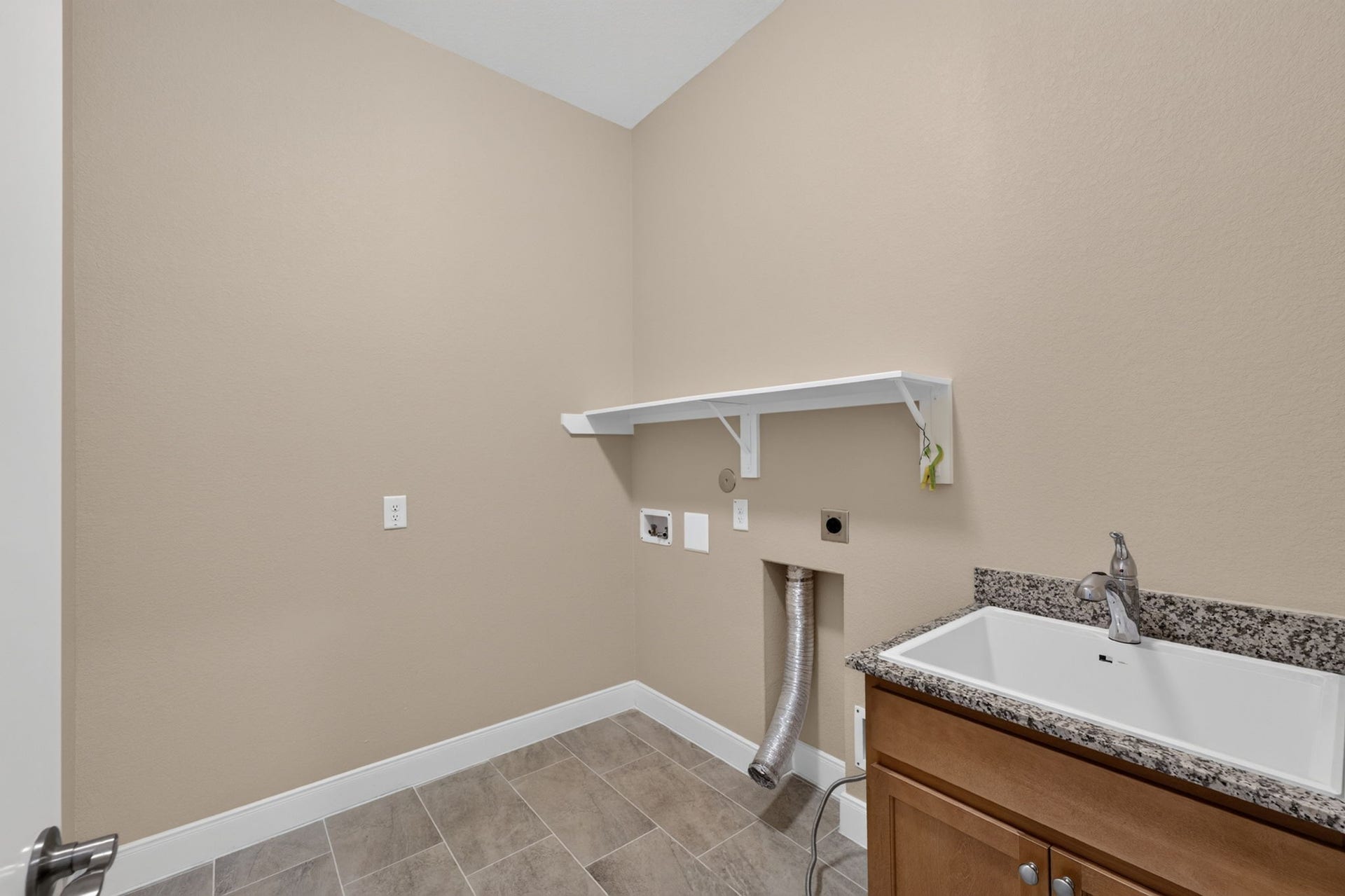 230 Kimblewick Way, The Woodlands, TX 77382 230 Kimblewick Way, The Woodlands, TX 77382