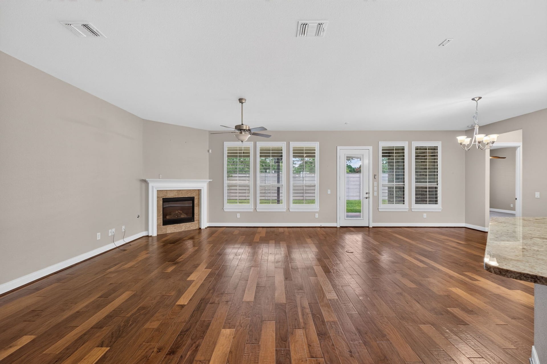 230 Kimblewick Way, The Woodlands, TX 77382 230 Kimblewick Way, The Woodlands, TX 77382