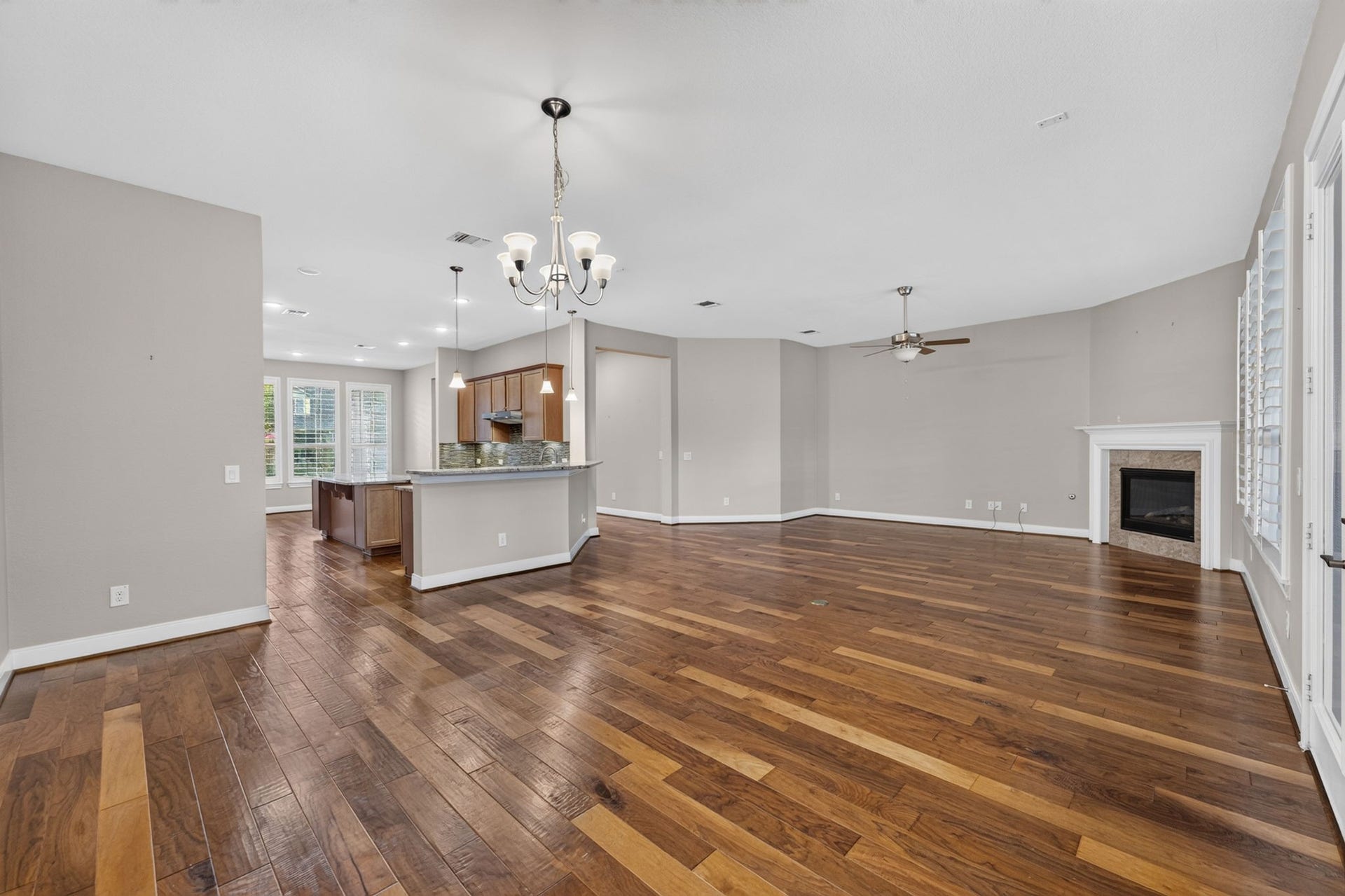 230 Kimblewick Way, The Woodlands, TX 77382 230 Kimblewick Way, The Woodlands, TX 77382