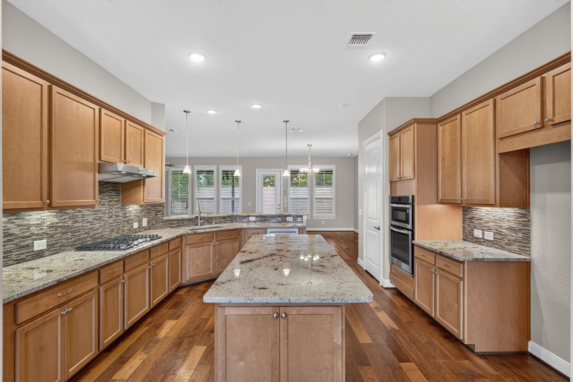 230 Kimblewick Way, The Woodlands, TX 77382 230 Kimblewick Way, The Woodlands, TX 77382