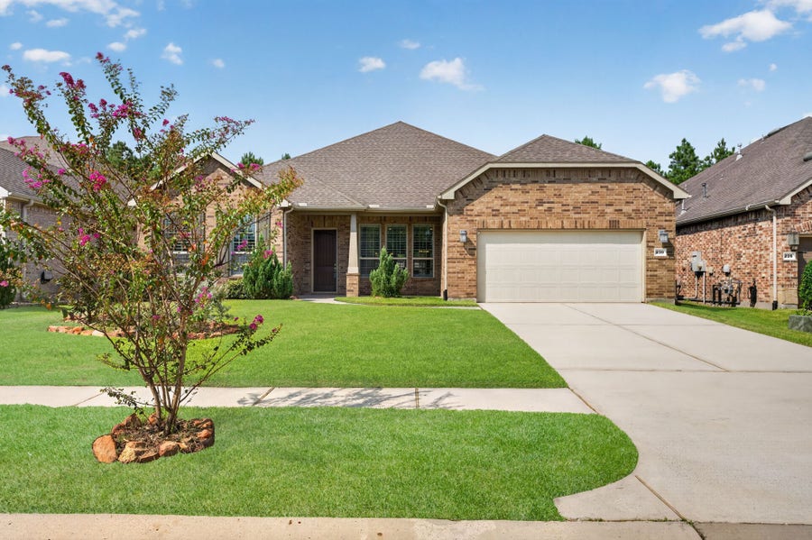Property photo for 230 Kimblewick Way, The Woodlands, TX