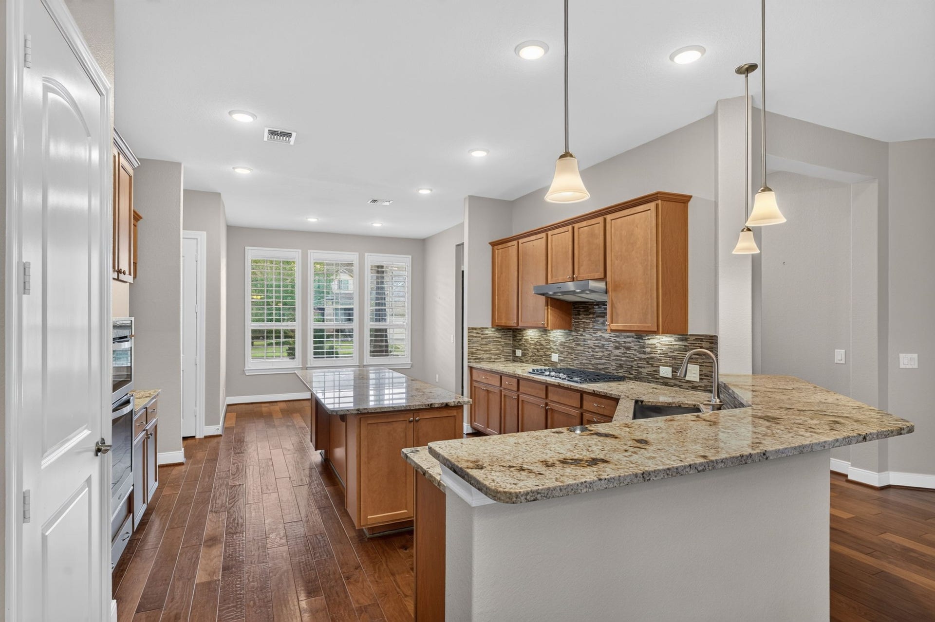 230 Kimblewick Way, The Woodlands, TX 77382 230 Kimblewick Way, The Woodlands, TX 77382