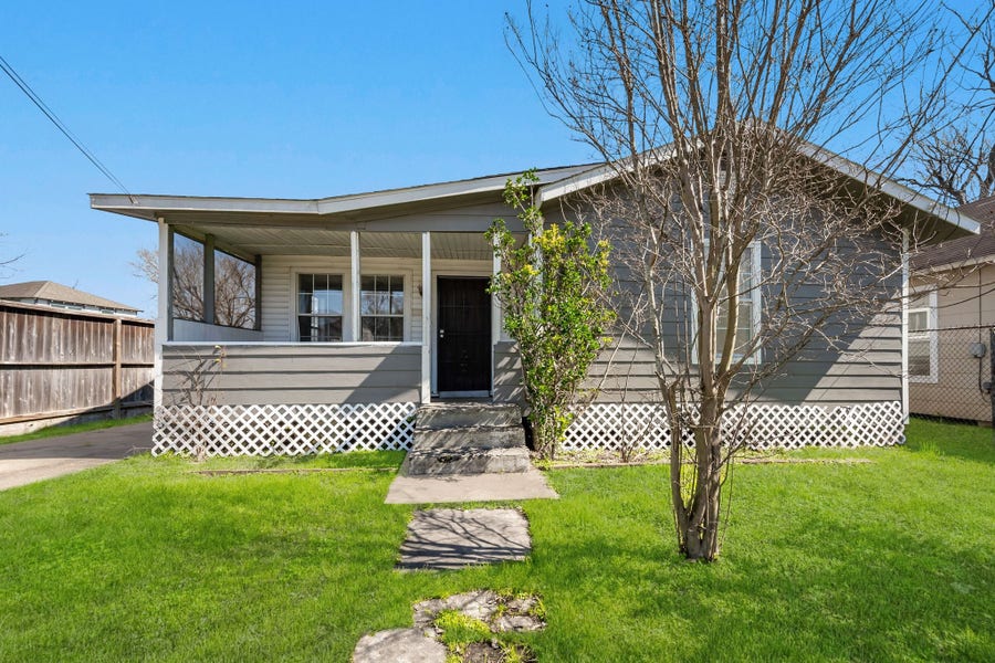 Property photo for 214 N Hagerman Street, Houston, TX