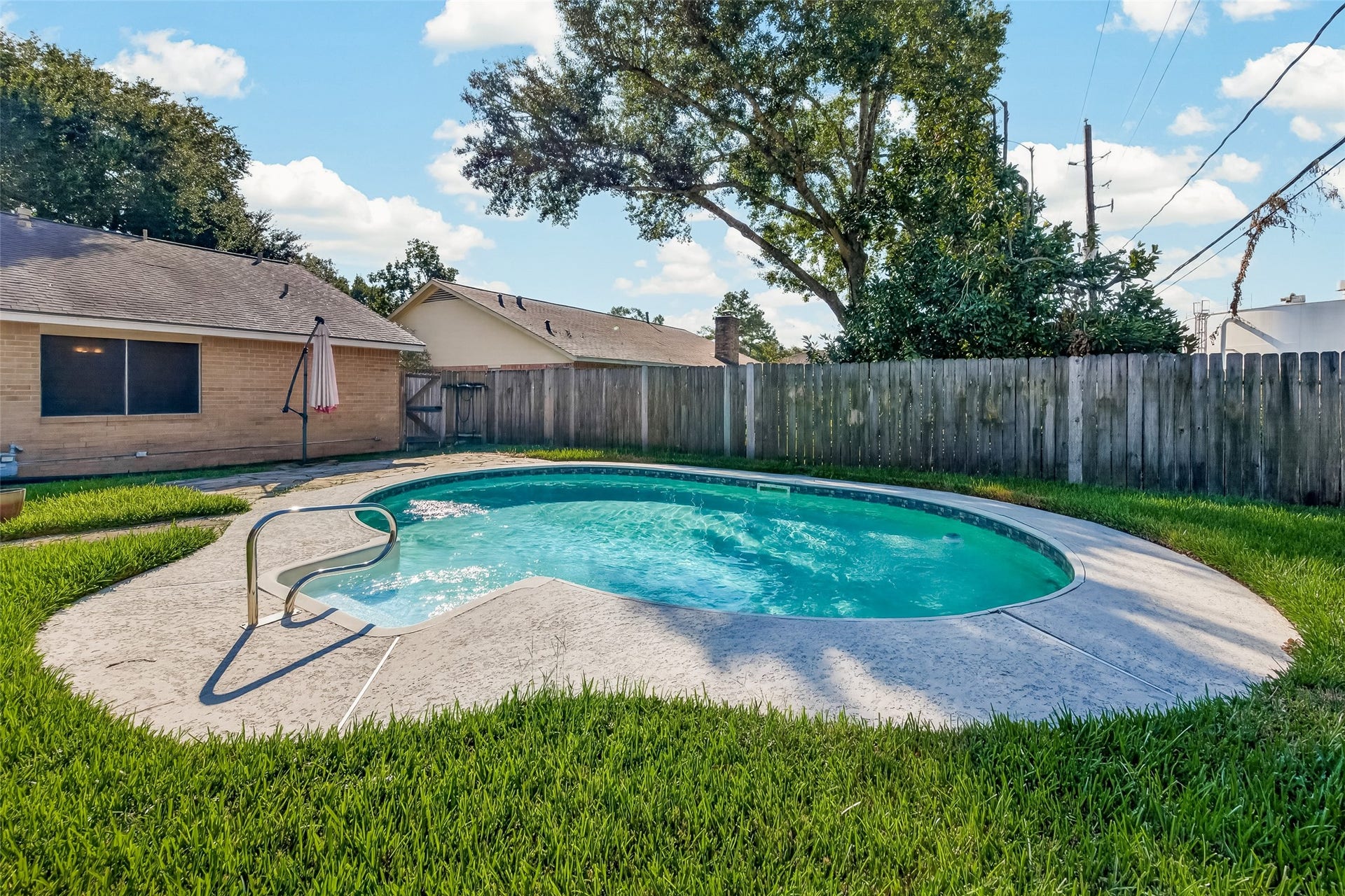 21719 Meadowhill Drive, Spring, TX 77388 21719 Meadowhill Drive, Spring, TX 77388