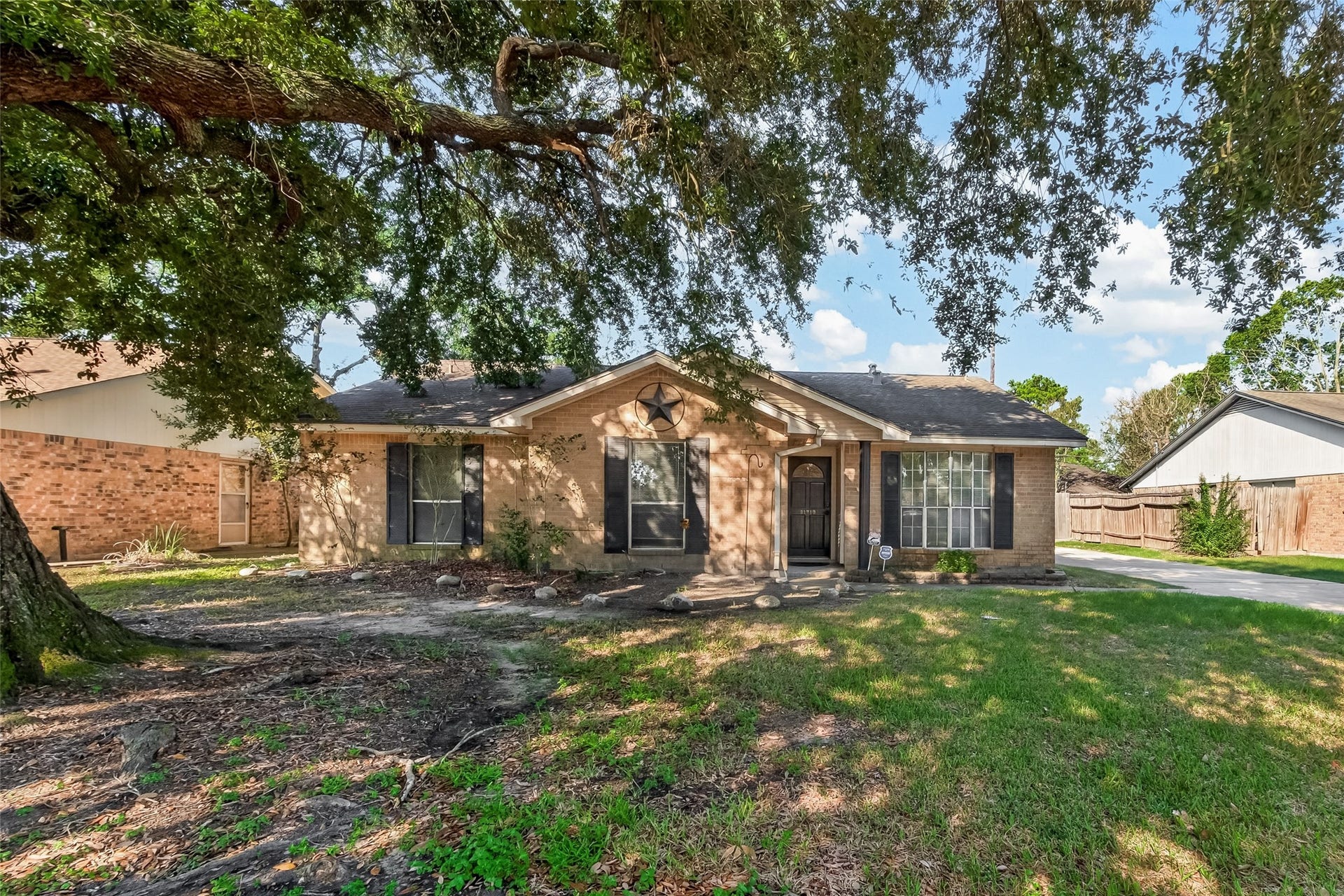21719 Meadowhill Drive, Spring, TX 77388 21719 Meadowhill Drive, Spring, TX 77388