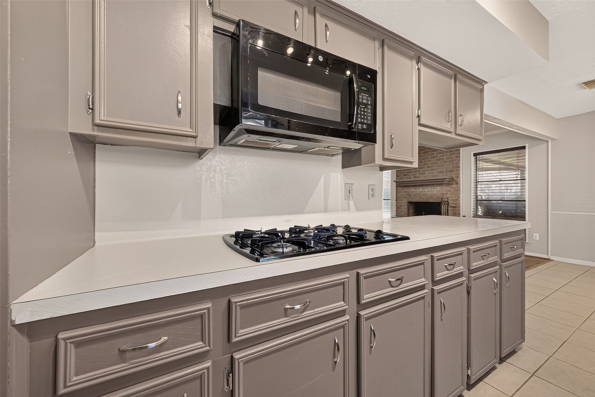 21719 Meadowhill Drive, Spring, TX 77388 21719 Meadowhill Drive, Spring, TX 77388