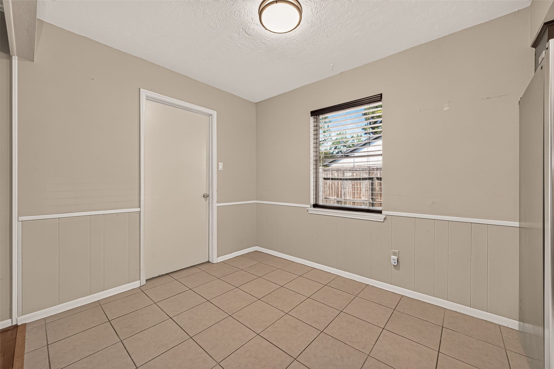 21719 Meadowhill Drive, Spring, TX 77388 21719 Meadowhill Drive, Spring, TX 77388